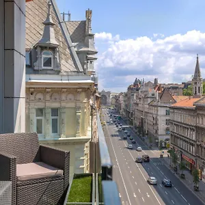 Nh Collection Center 4* Budapest